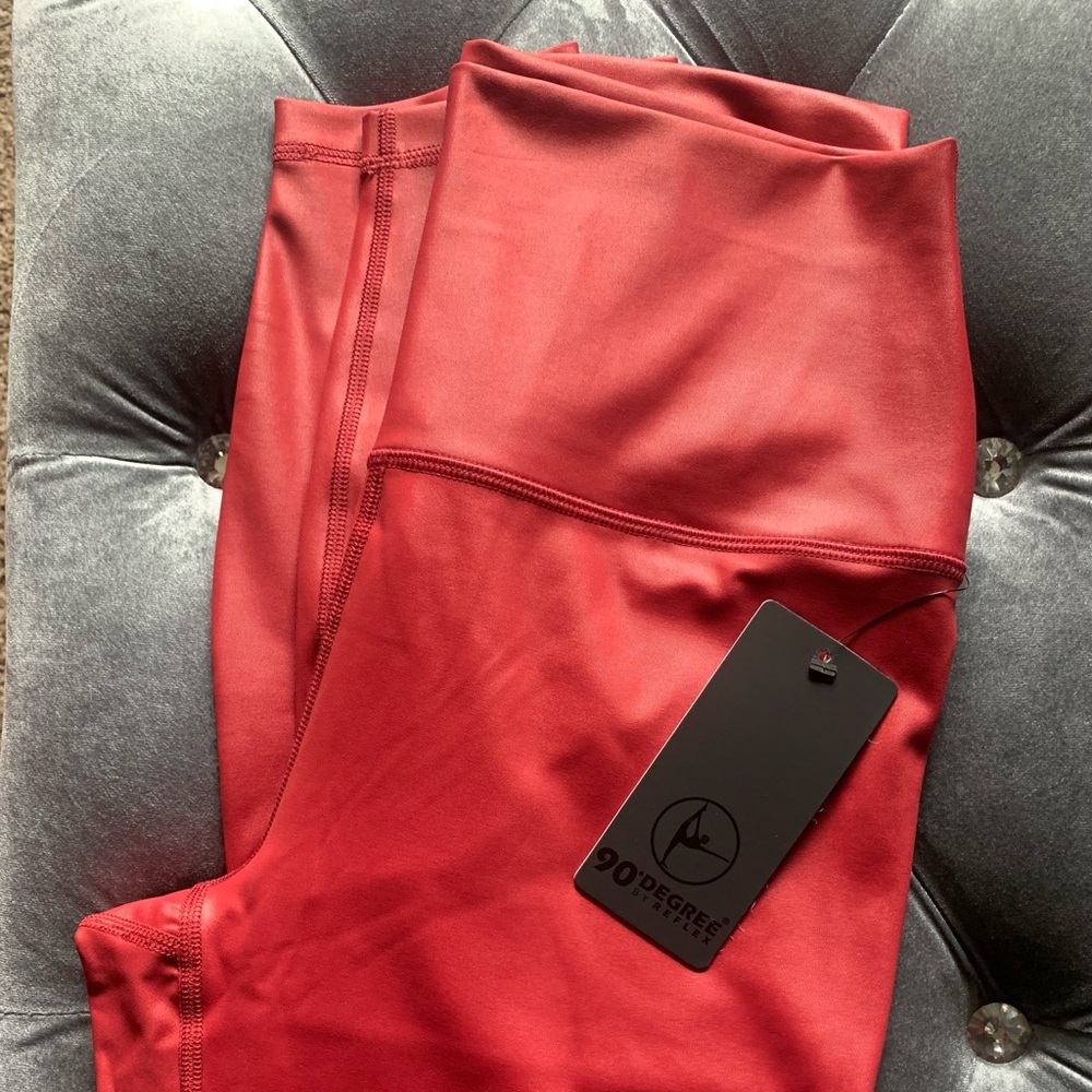 90 degree flex fit workout or legging pants new with tags color is rhubarb